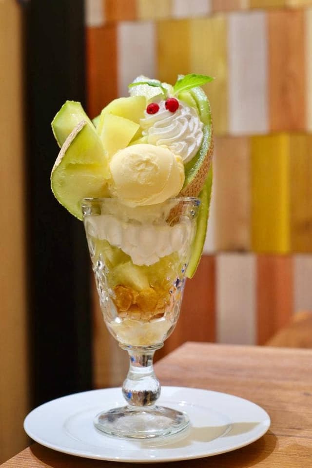 フルーツショップセリーヌ 御園店 - サブ画像2