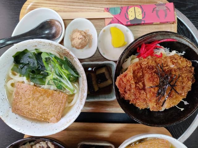 うどんカフェ 三和 - サブ画像1