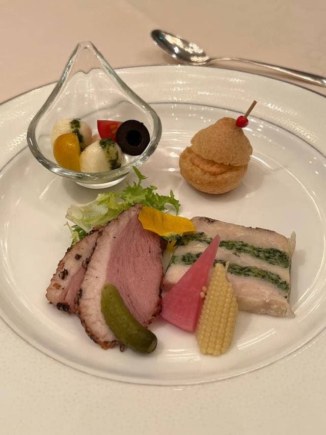 ホテルメトロポリタン池袋 - サブ画像1