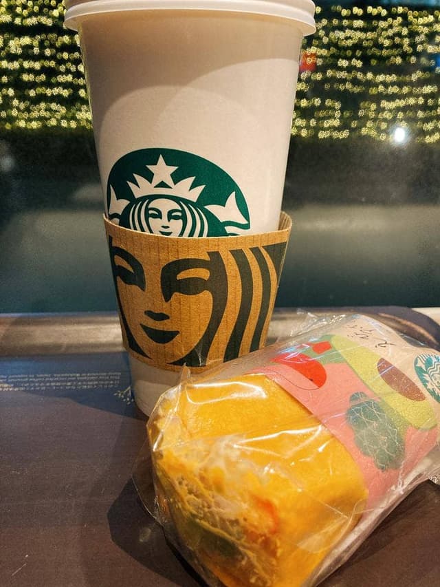 スターバックス コーヒー 新宿サザンテラス店 - サブ画像2