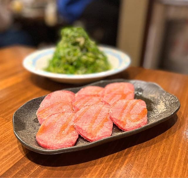 黒毛和牛とタンとハラミ 焼肉じゅんちゃん 三宮店 - サブ画像2