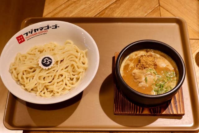 フジヤマ55 ミュープラット神宮前店 - サブ画像1