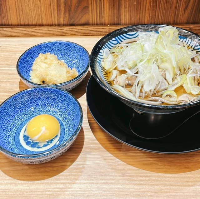 牛もつ煮込と極太肉そば 権三 西葛西店 - サブ画像1