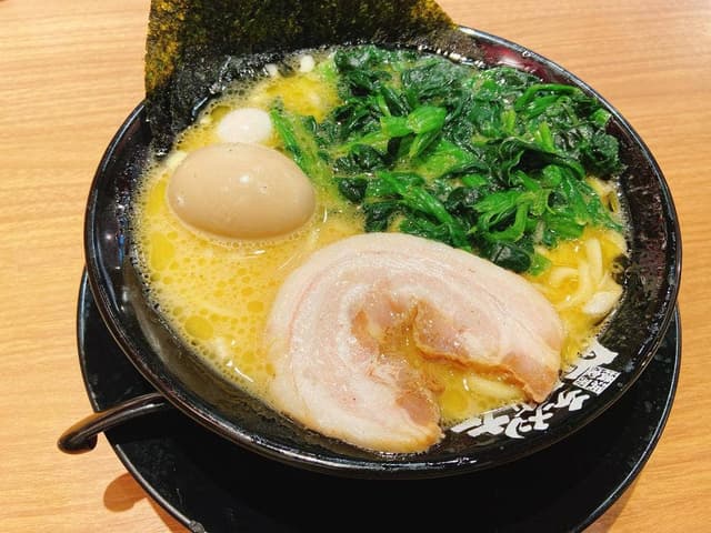 横浜家系ラーメン 町田商店 武蔵小杉店 - サブ画像3
