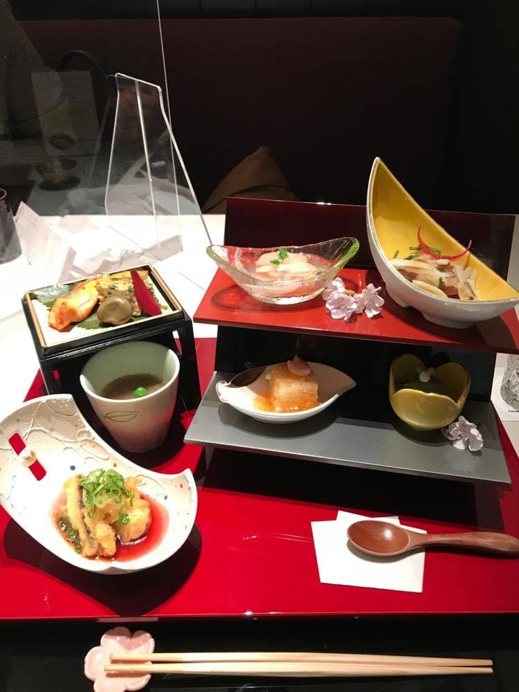 梅田なだ万茶寮
