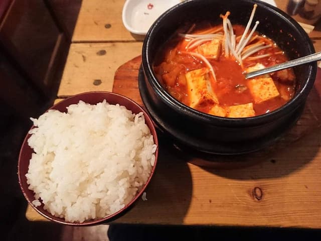 韓国家庭料理 ヌナの家 - サブ画像2