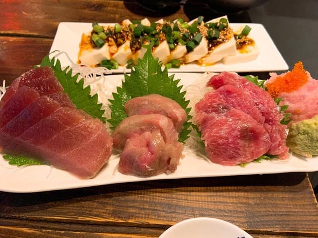 中落ち百円の居酒屋 まぐろんち 高円寺ガード下店 - サブ画像3