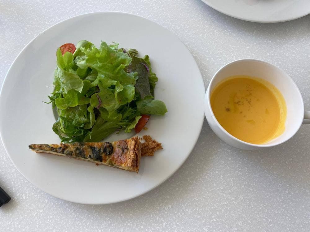 ワインカフェ ヴェレゾン