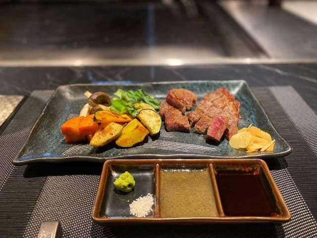 横浜 鉄板焼き 雪月 - サブ画像1