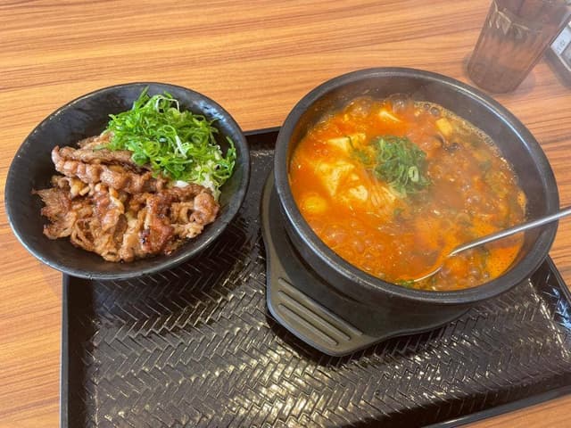韓丼 秋田中央店 - サブ画像1