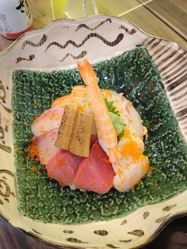 生マグロ専門店 ジンベエ - サブ画像1