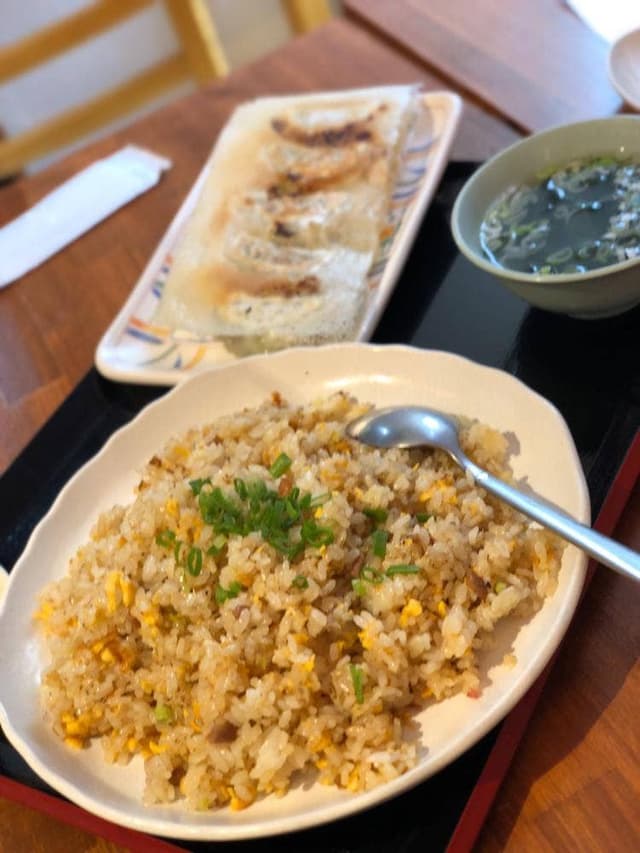 餃子酒場 小木屋 - サブ画像1