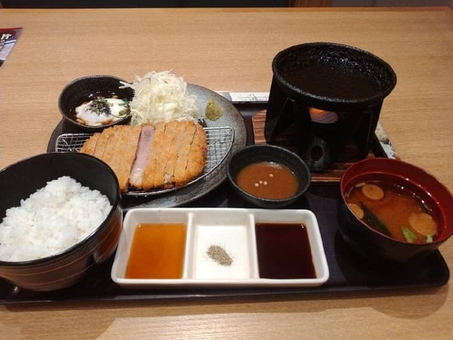 牛カツ京都勝牛 町田店 - サブ画像3