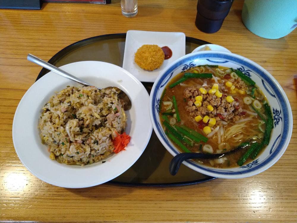 台湾料理 阿里山
