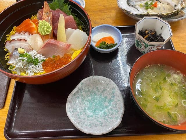 お魚天国 海鮮食事処 - サブ画像1