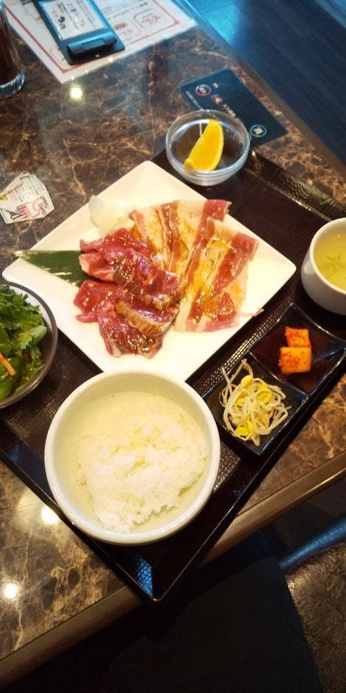焼肉 牛伝 西神中央店