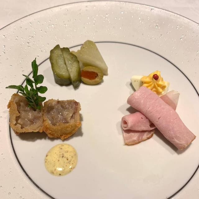 レストラン三星 - サブ画像1