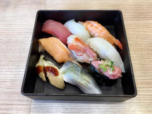 にぎりの徳兵衛 中村豊国店 - サブ画像3