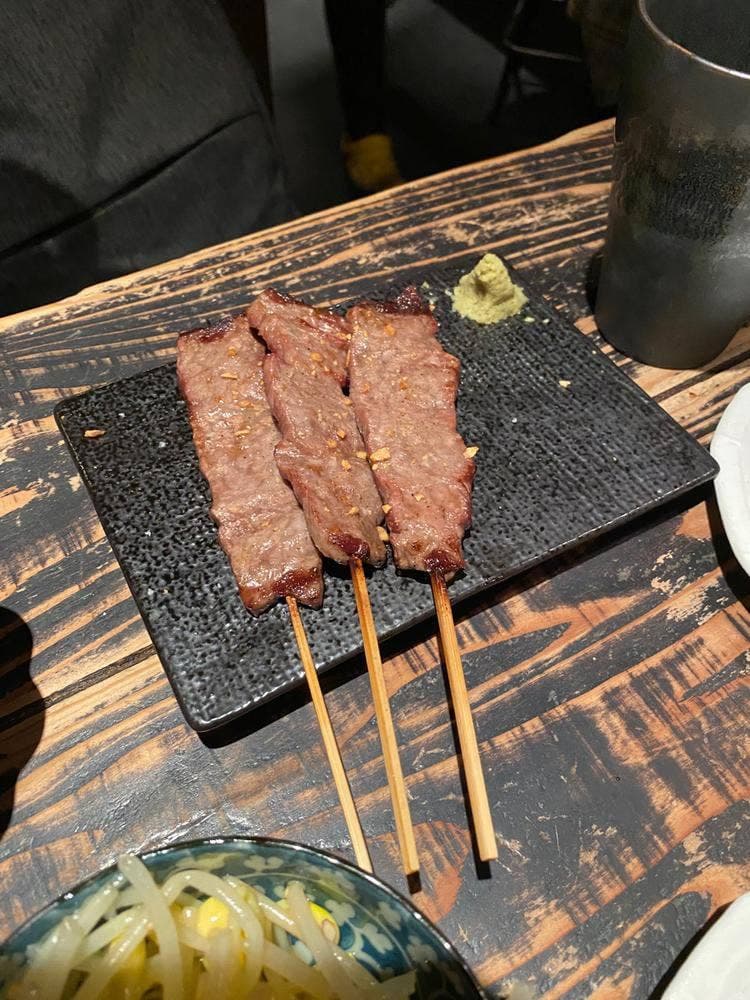 串ヤキからすま文太