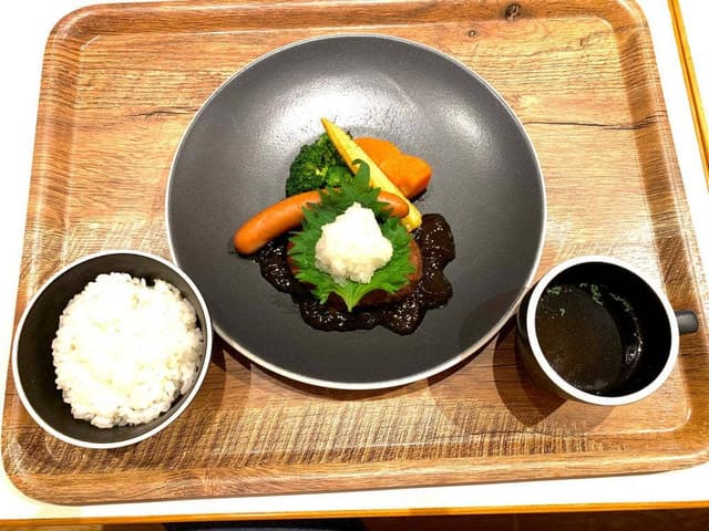 三田屋本店 やすらぎの郷 神戸三田プレミアム・アウトレット - サブ画像1