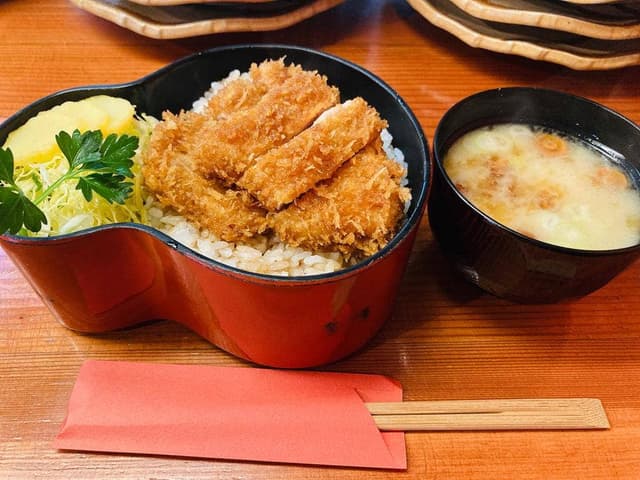 とんかつ 三 - サブ画像3