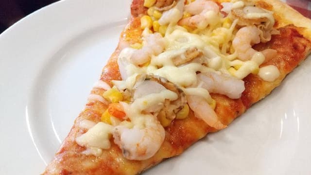 ROCCO'S NEW YORK STYLE PIZZA - サブ画像1