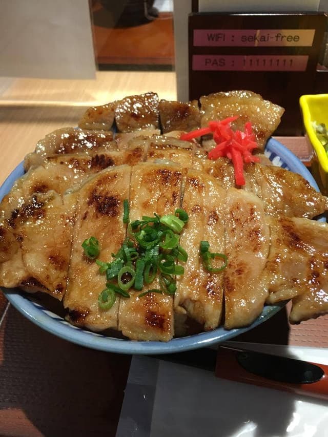 豚味噌丼お食事処 秩父新世界 - サブ画像3