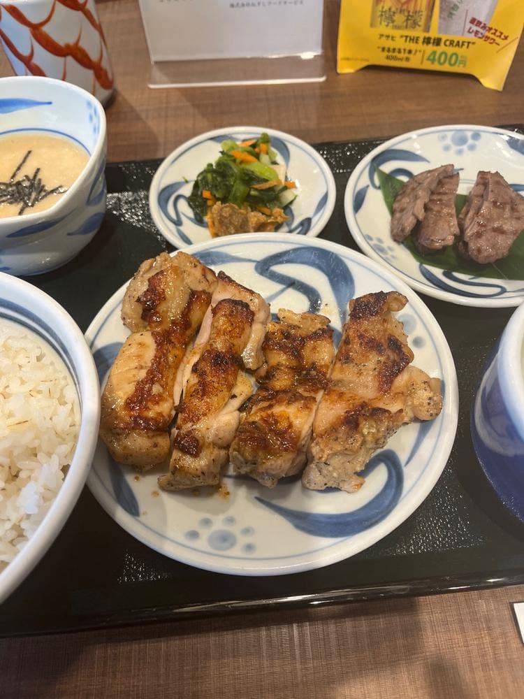 牛たんとろろ麦めし ねぎし 中野店