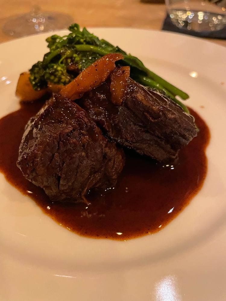 Bistro & Winebar をりかみ
