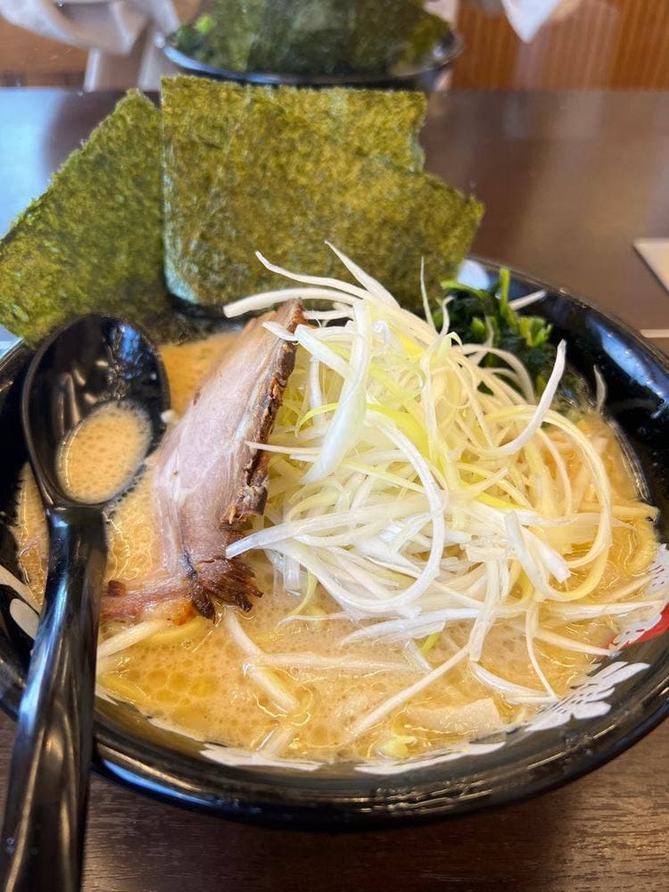 濃厚ラーメン 韮崎家