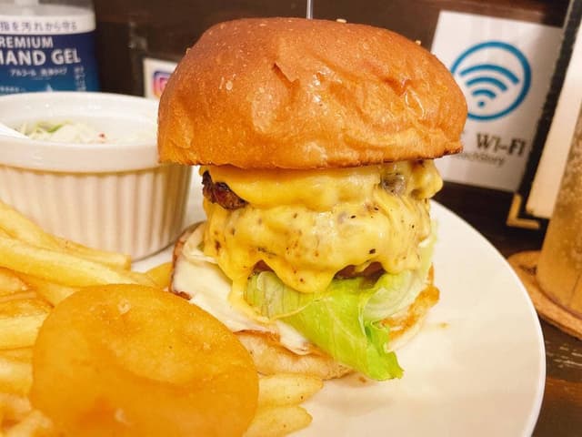 Burger's Cafe Beach Story 本店 - サブ画像1