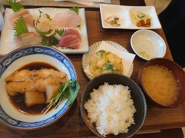 海のごはん家 磯菊 - サブ画像3