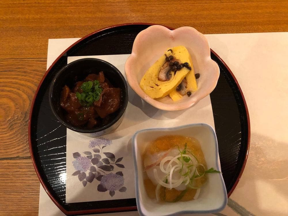 大衆肉割烹 にく久 那覇久茂地店