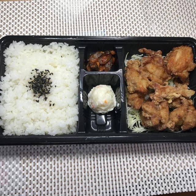 ジョニーのからあげ 川西店 - サブ画像2