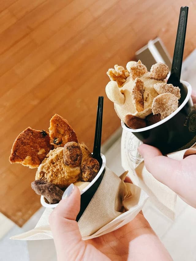 FAR EAST BAZAAR 渋谷ヒカリエ店 - サブ画像3