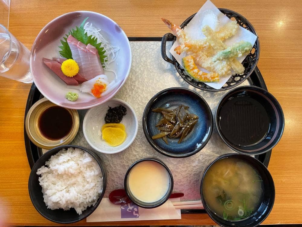 海鮮料理きとら 淡路夢舞台店