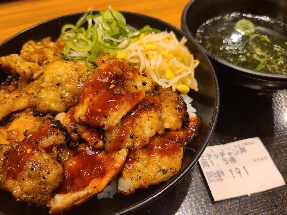 韓丼 中川小碓通店