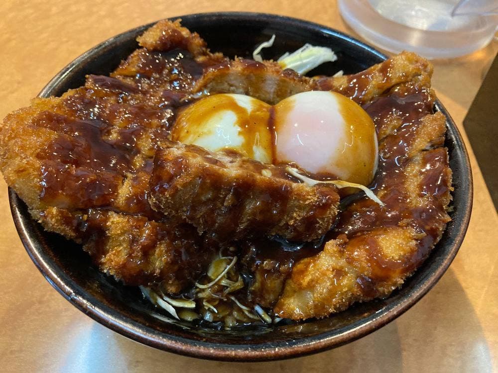 かつ丼 吉兵衛 小野柄通店