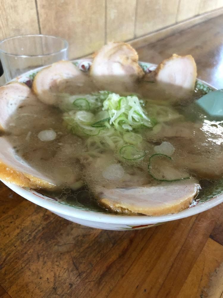 手打ちラーメン丸富