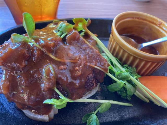 GRILL＆CAFE 山ノ辺 - サブ画像1