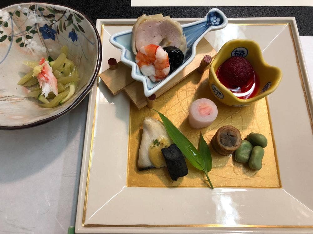 日本料理 羽衣亭
