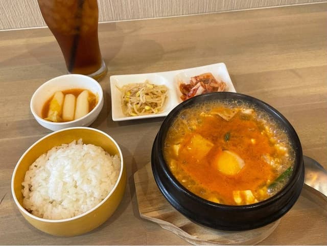 スンドゥブ専門店 3匹の子ぶた - サブ画像1