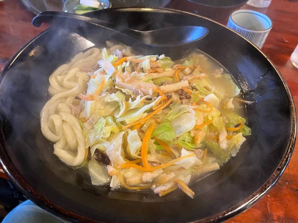 博多めん処峰松本家・料理蒲鉾峰屋