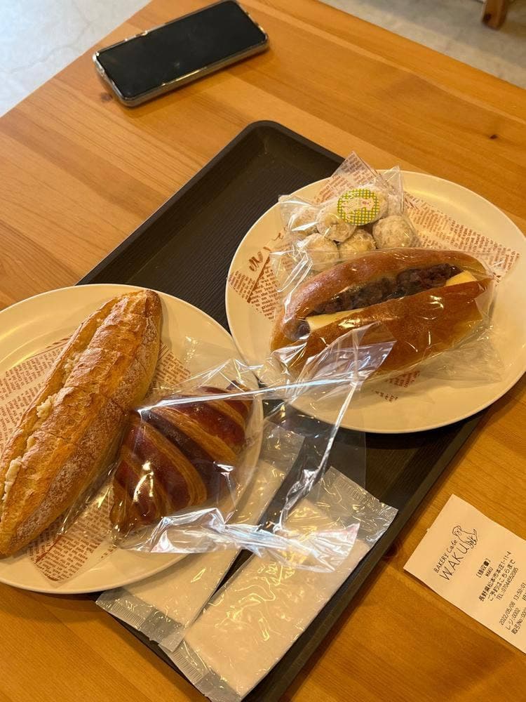 BAKERY cafe WAKU