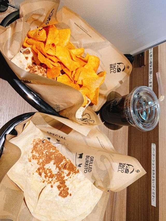TACO BELL 阪急三番街店 - サブ画像3