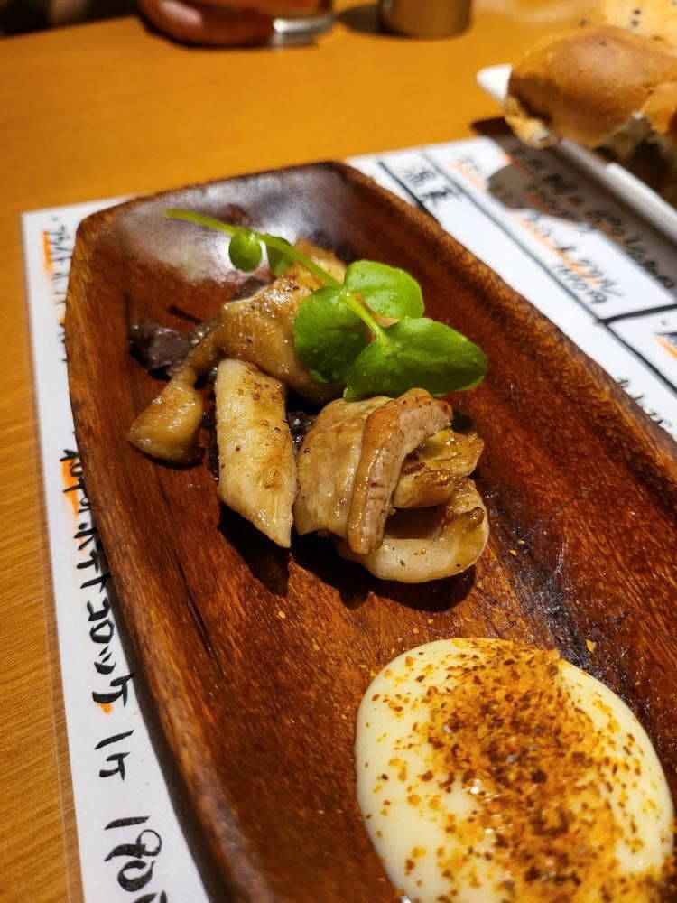 駅前ワインビストロわたなべ精肉店