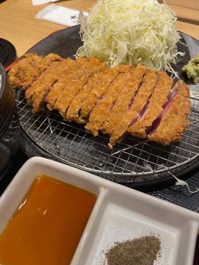 牛カツ京都勝牛 新宿小滝橋通店 - サブ画像2