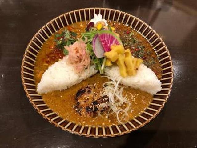 路地裏キッチン ヨネモンカレー - サブ画像1