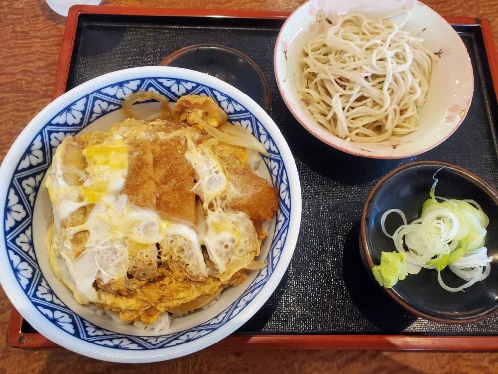 助八そば 館山店