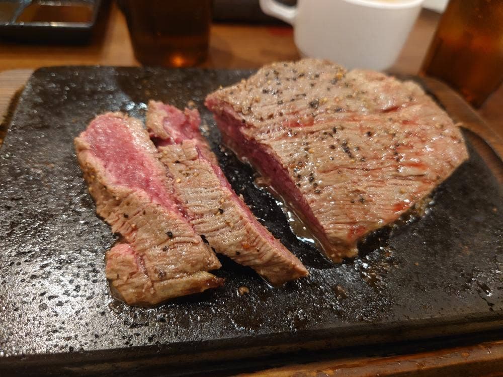 やっぱりステーキ アクロスモール春日店